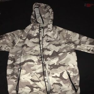 Nike windbreaker